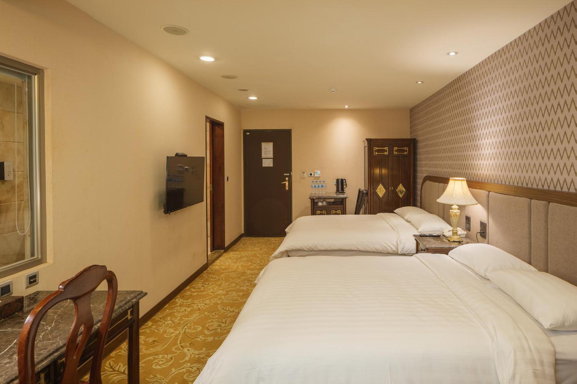 Grand Pleasure Spring Hotel Taipei Exteriör bild